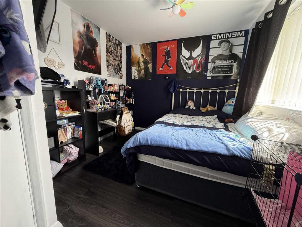 BEDROOM TWO