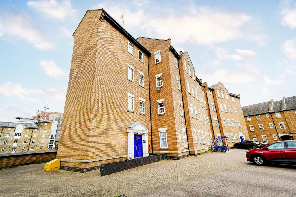 22 Quayside House-10_web.jpg