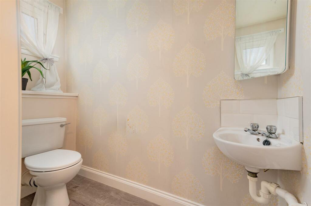 5E Ambleside Avenue Dundee-6.jpg