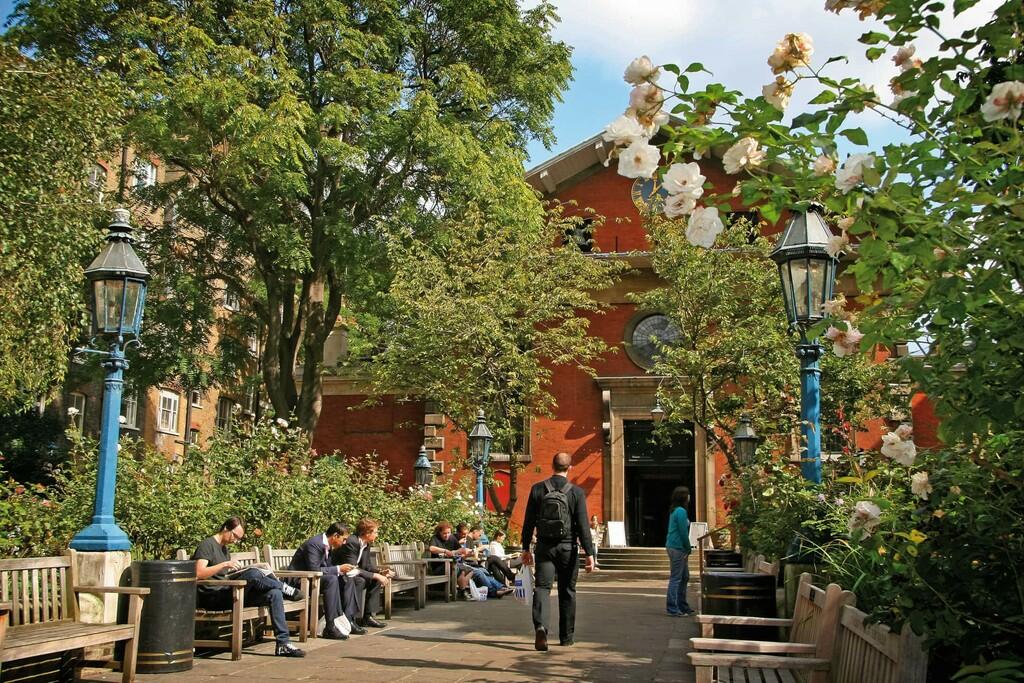 St Pauls Garden-p...