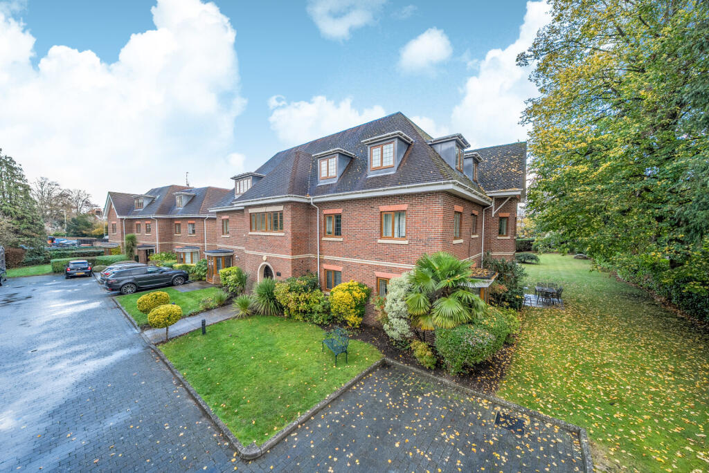 1376839-2-690dec1...