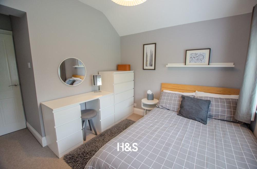 33 Burman Road - Bedroom 2.jpg