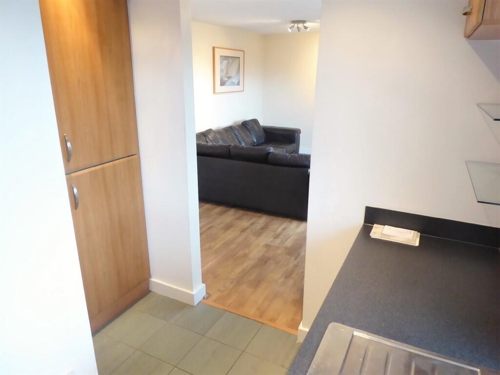 12 tHACKRAY IMG_9...