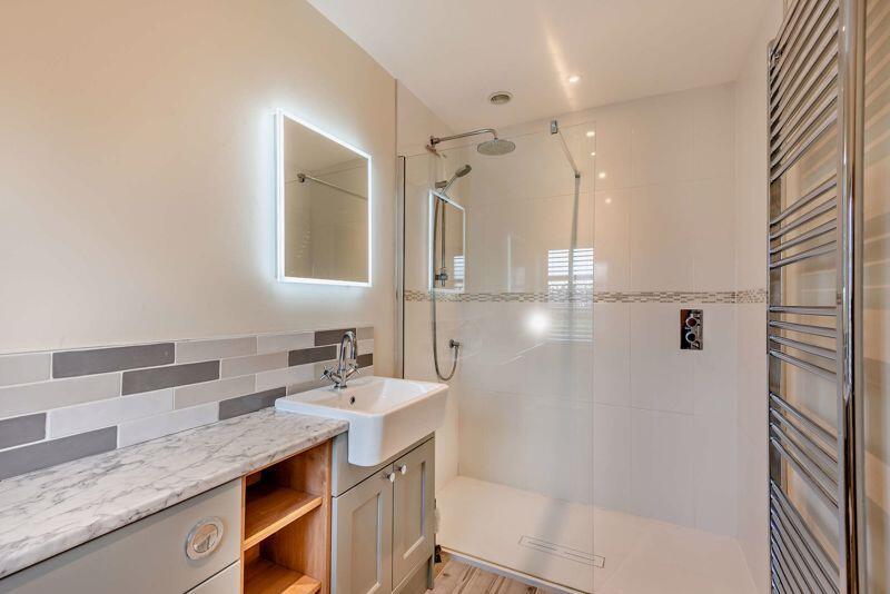 Ensuite Shower Room
