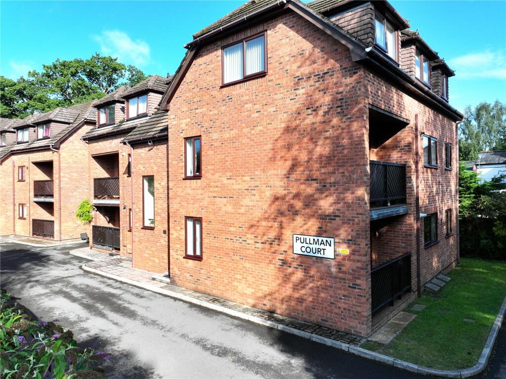 Pullman Court