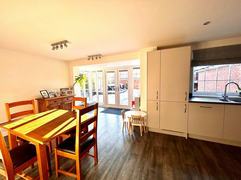 39 neptune kitche...