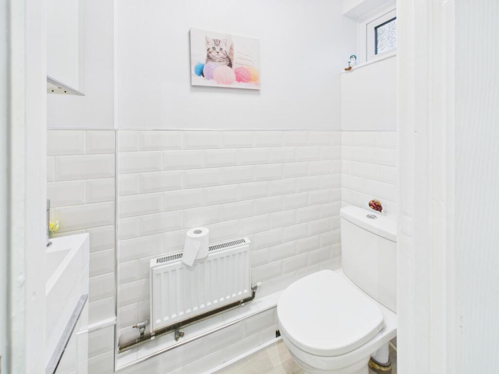 Guest Cloakroom