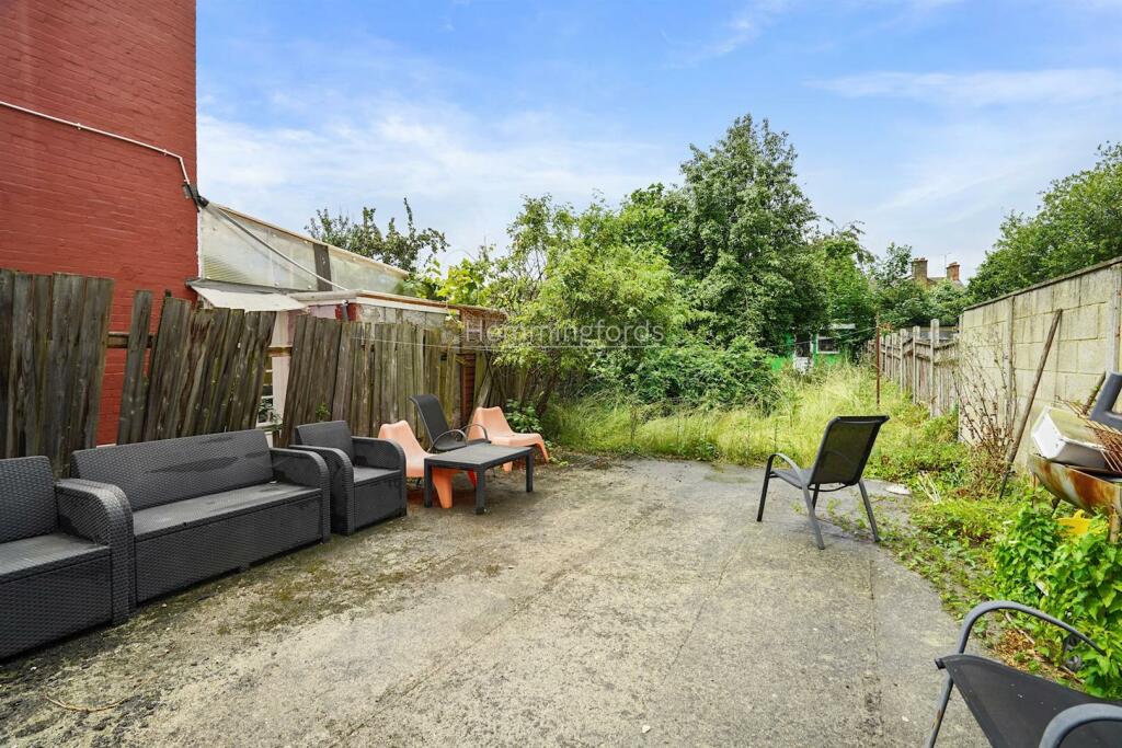 15-cb6580547-MK-HMF-12 Boreham Road-73 (1)-medium.
