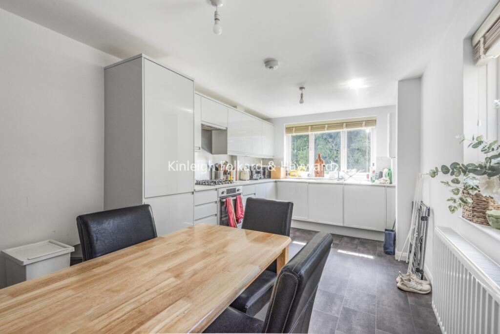 24734563-df55-4623-a