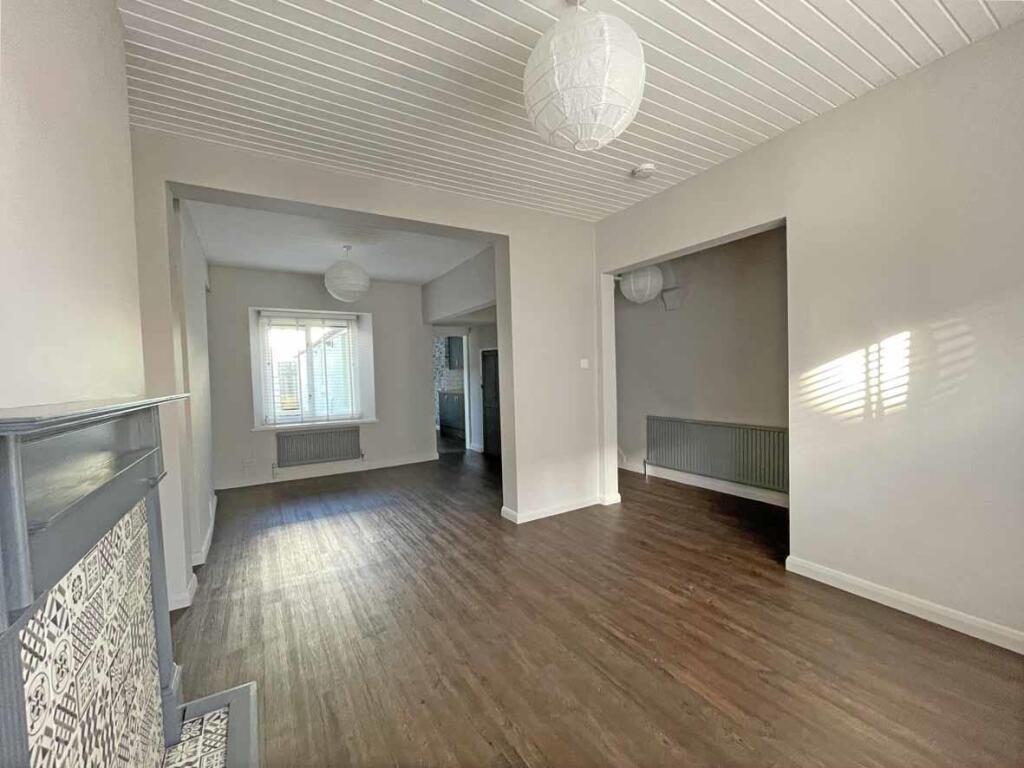 Hotham Place 15 New Lounge.jpg