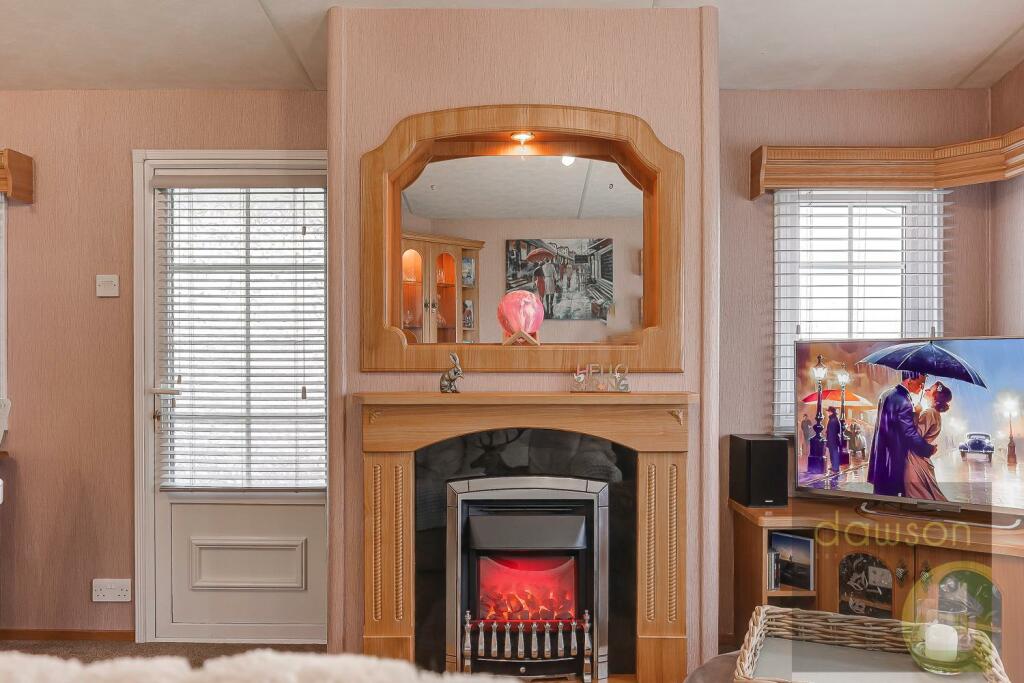 Lounge/Kitchen