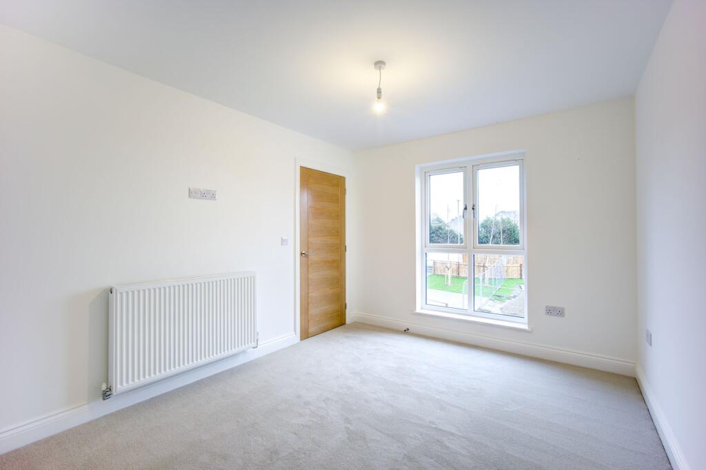 The Pine | Bedroom 3