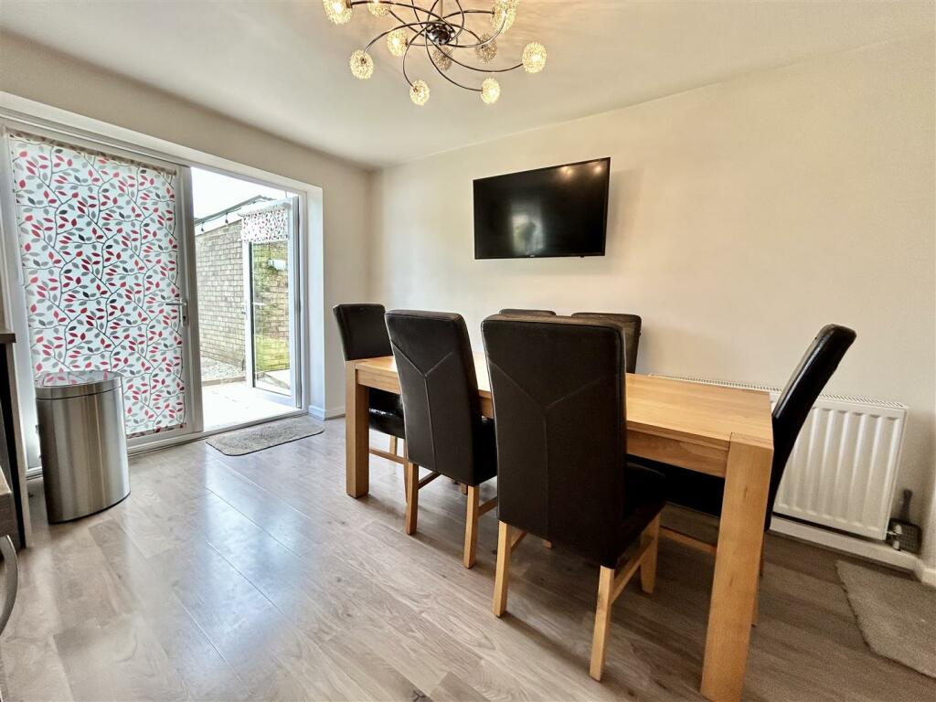 Kitchen/Diner View Three