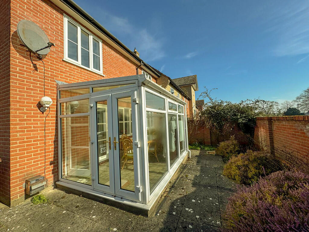 e25b5c1e-9a83-4c5...