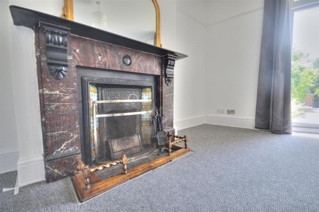 DSC_9448_Smooth 3.jpg