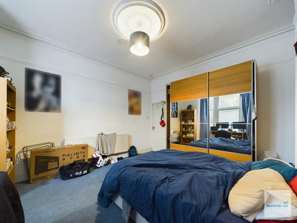 CAM03394G0-PR0020...