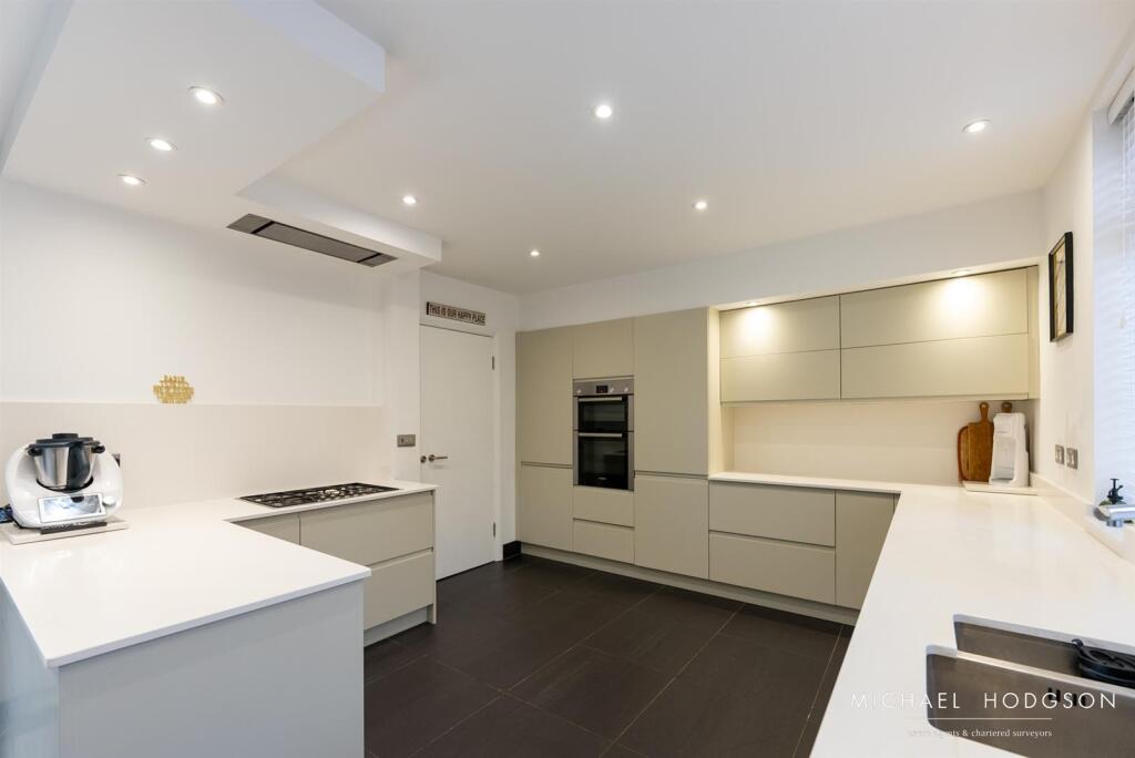 88 Queen Alexandra Road 2025-22.jpg