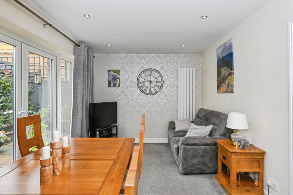 Dining/Sitting Room