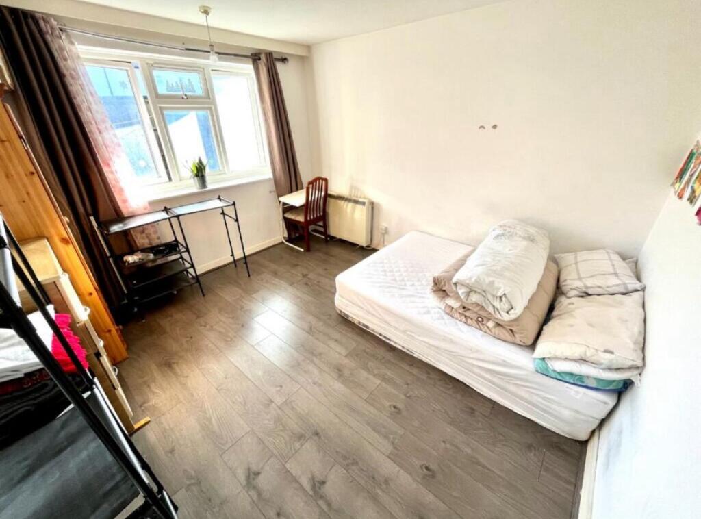 WhatsApp Image 2025-11-15 at 1.42.07 PM (2).jpeg