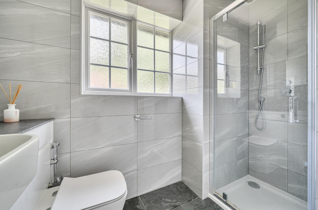 1355391-21-68cc24...