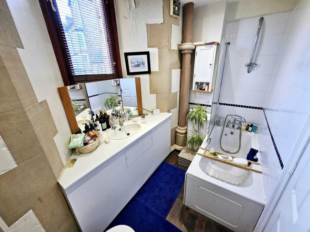 d9e7d9cf-448b-49ca-baea-b113a25538ee