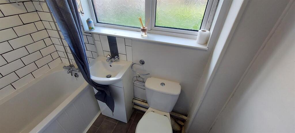 Bathroom W.C.