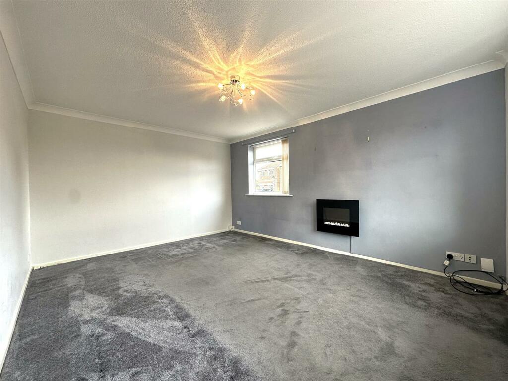 Large Living Room 867