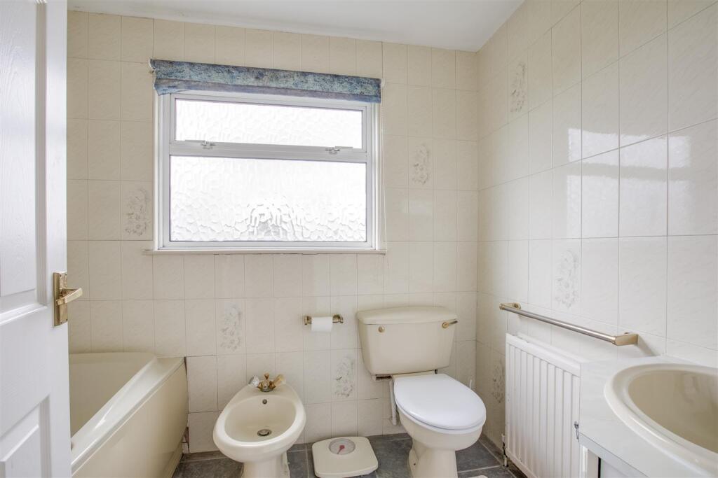8 Wycombe Road, HP15 6RY-1.jpg