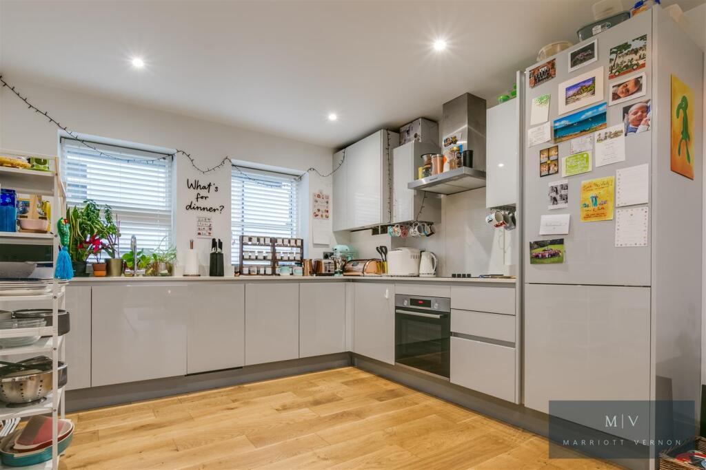 Stag Court 2 MV-5.jpg