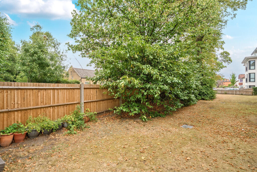 1336683-3-68a3434...