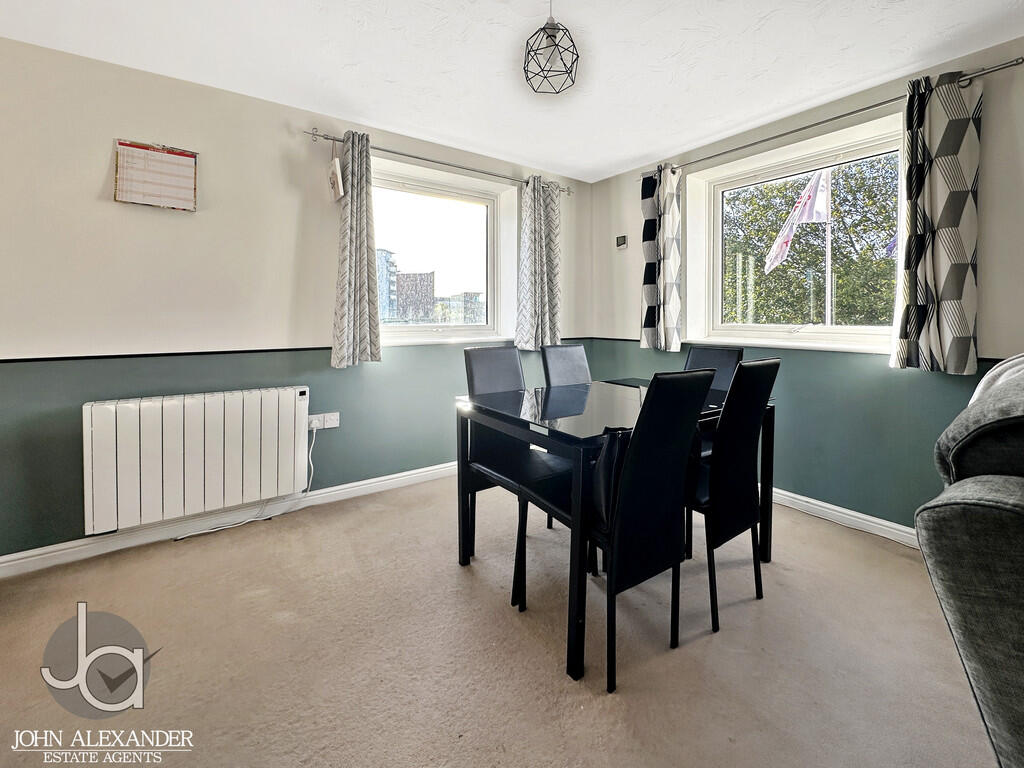 20251004_09101829...