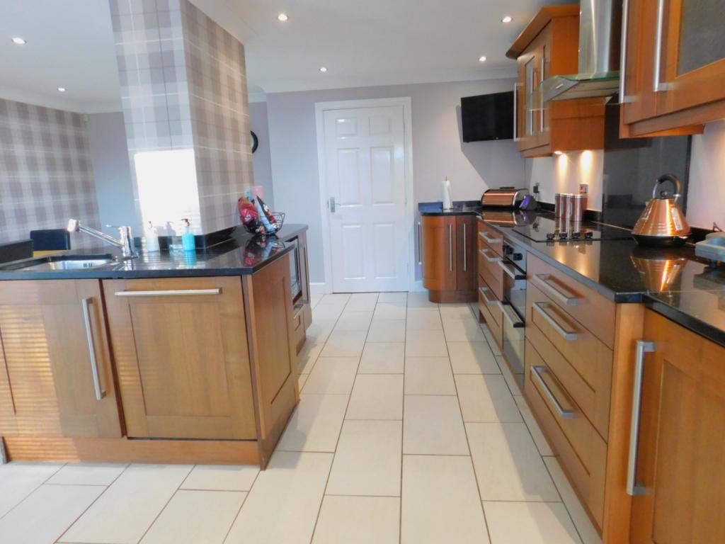 2 girton close (11)