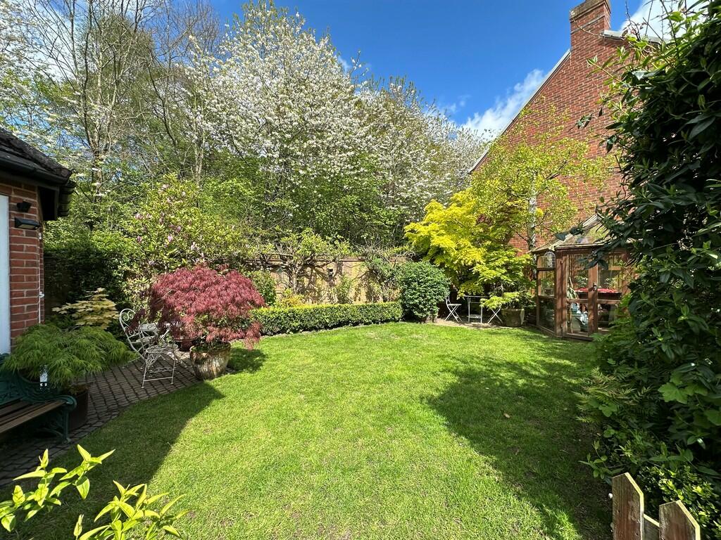new garden pictur...