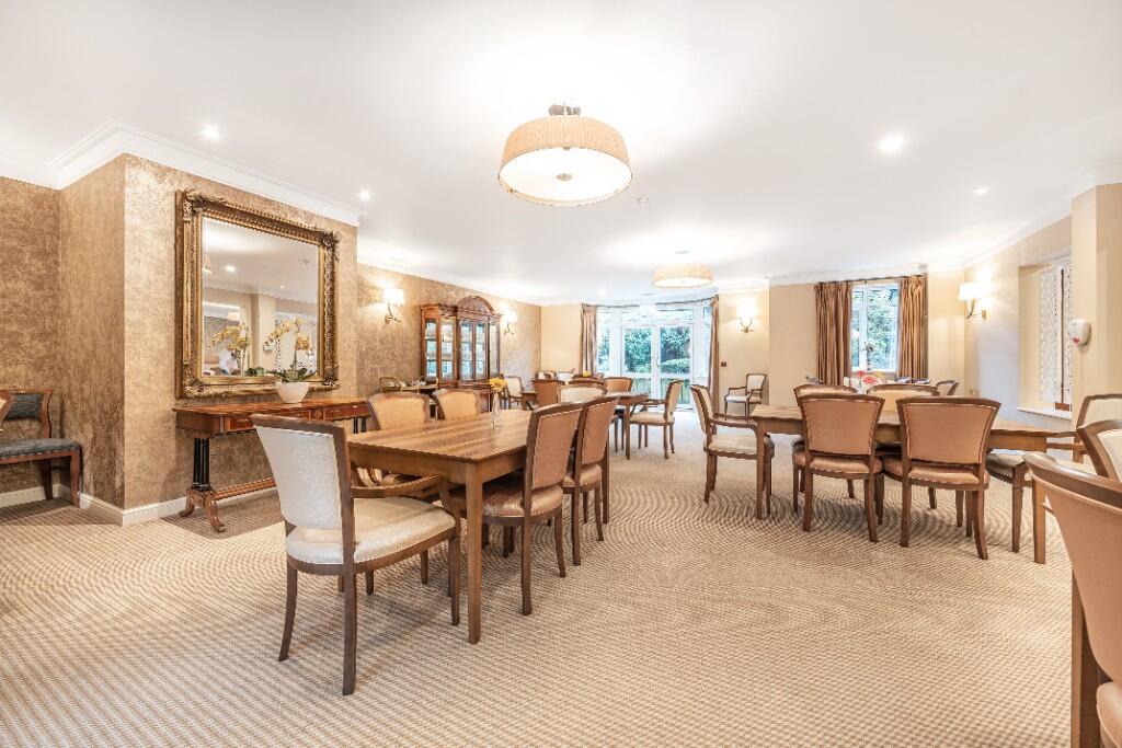 Owners Dining
