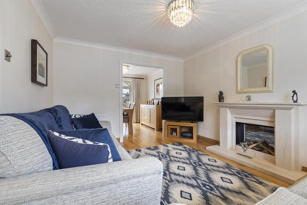 36 Blacksmith Fold, Almondbury 11_297.jpg