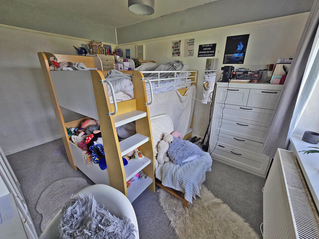 Second bedroom (3...