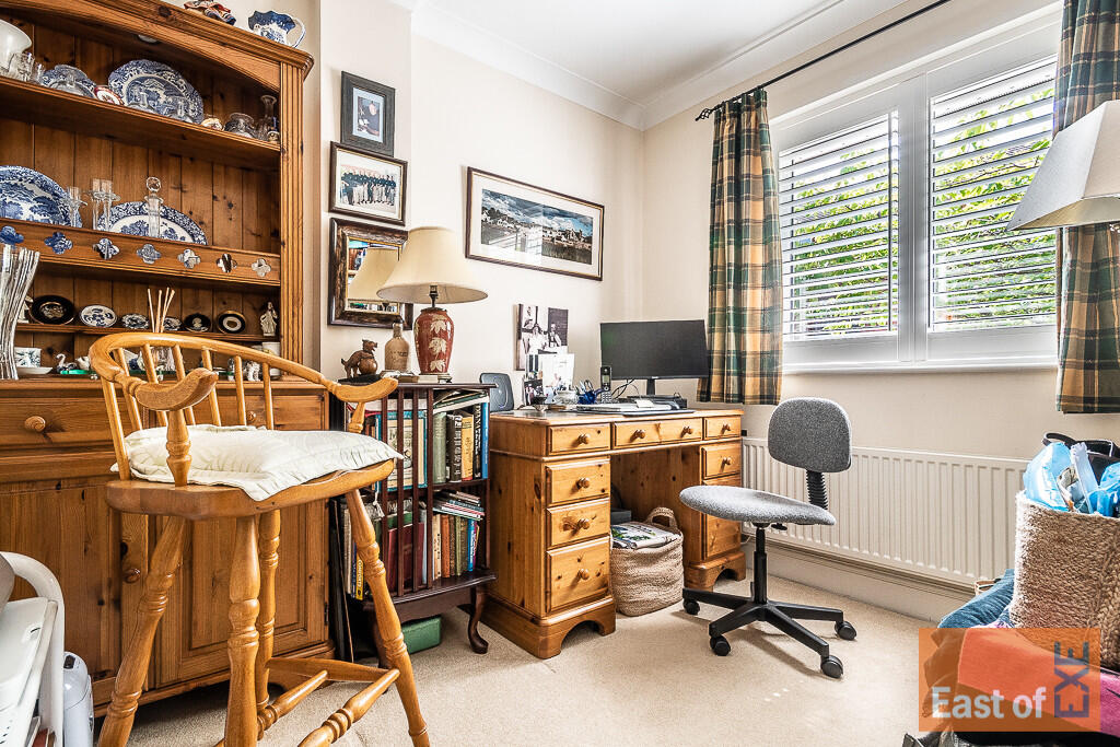 25 Well Oak Park ...