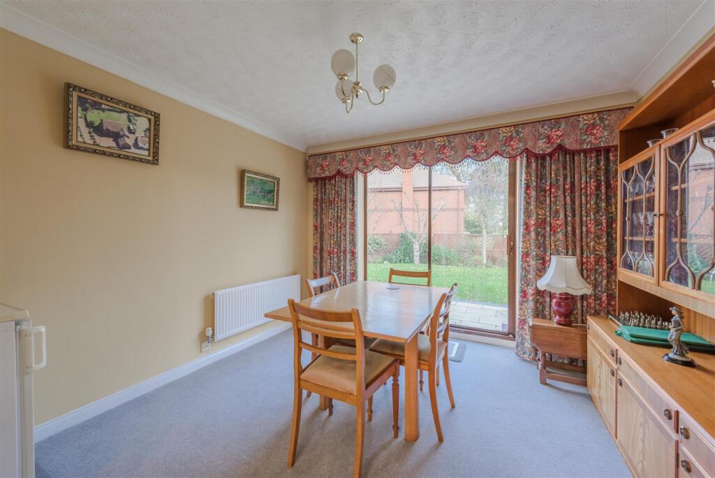 72 Main Street, Netherseal