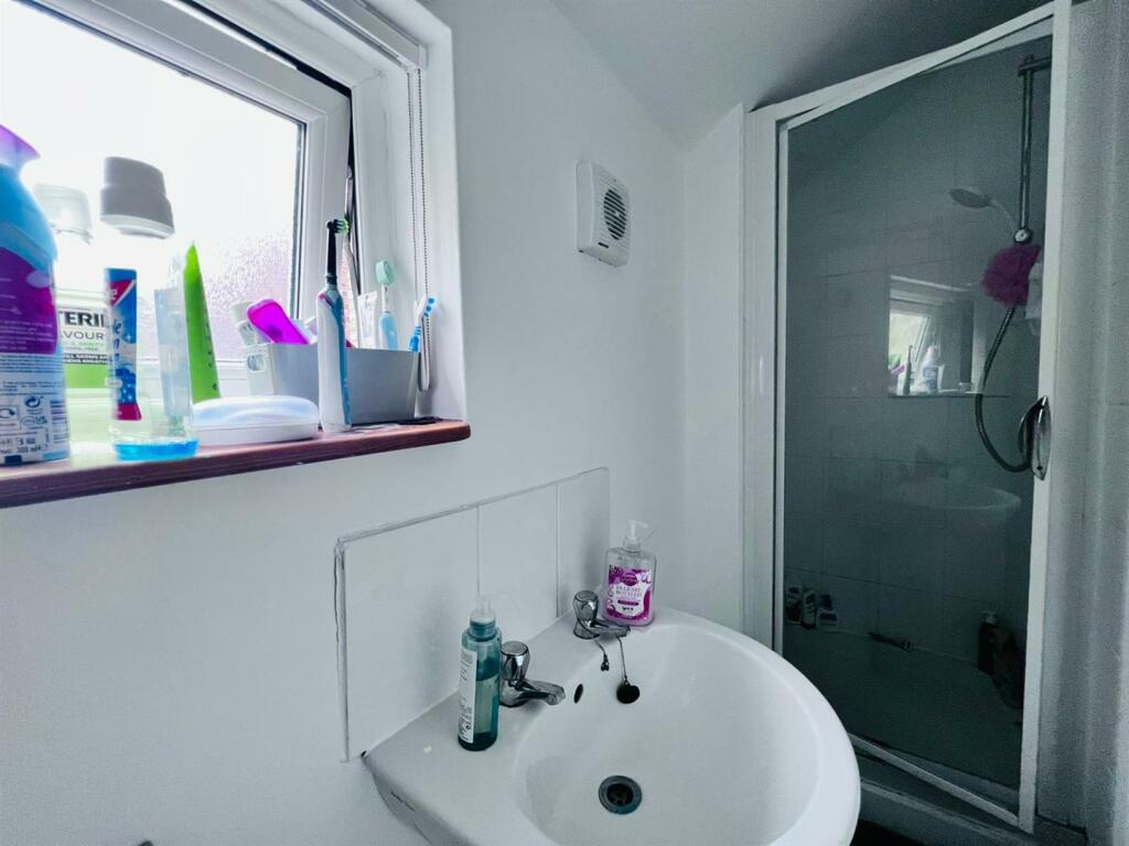Bathroom 3
