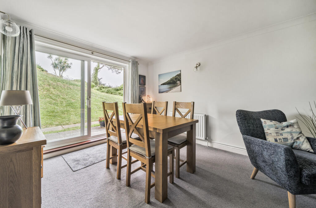 3-6821e0da66860-1...