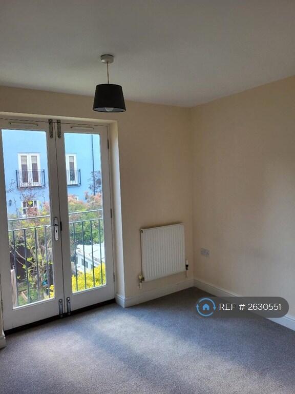 Master On Bedroom With On Suite