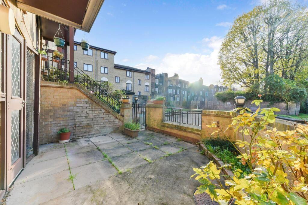 Private Patio Garden