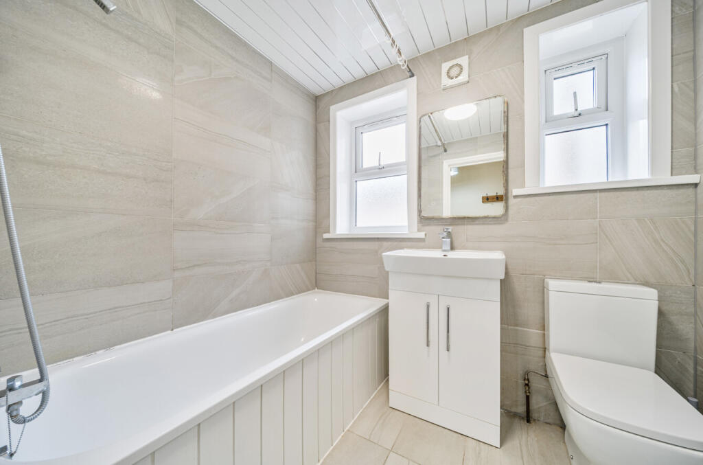 1345023-13-68af7c...