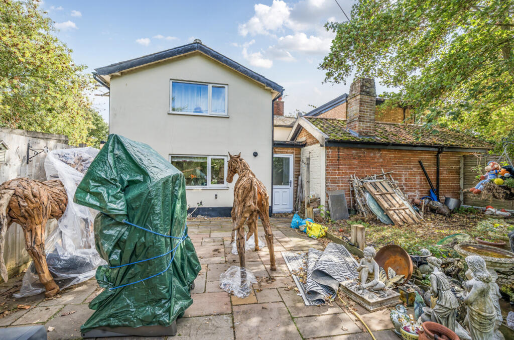 1353131-1-68c8342...