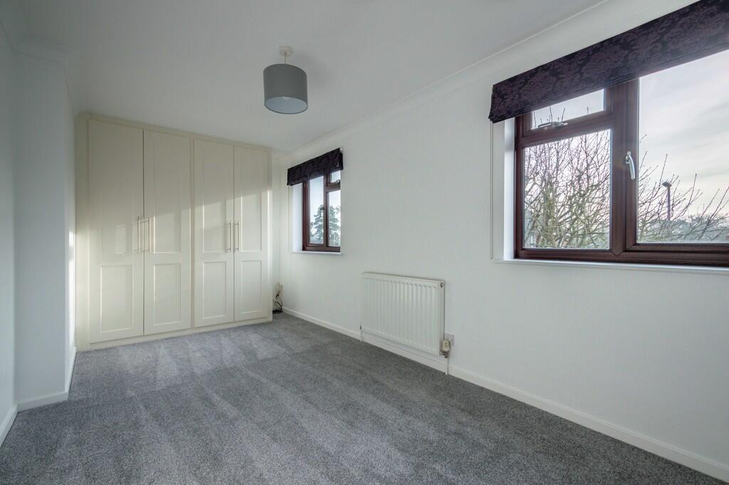 22 Icknield Close...