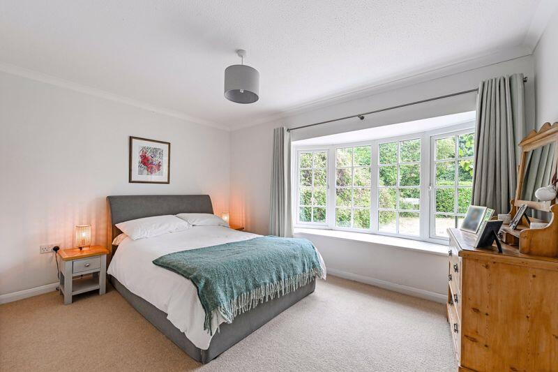 Guest room/bedroom 6