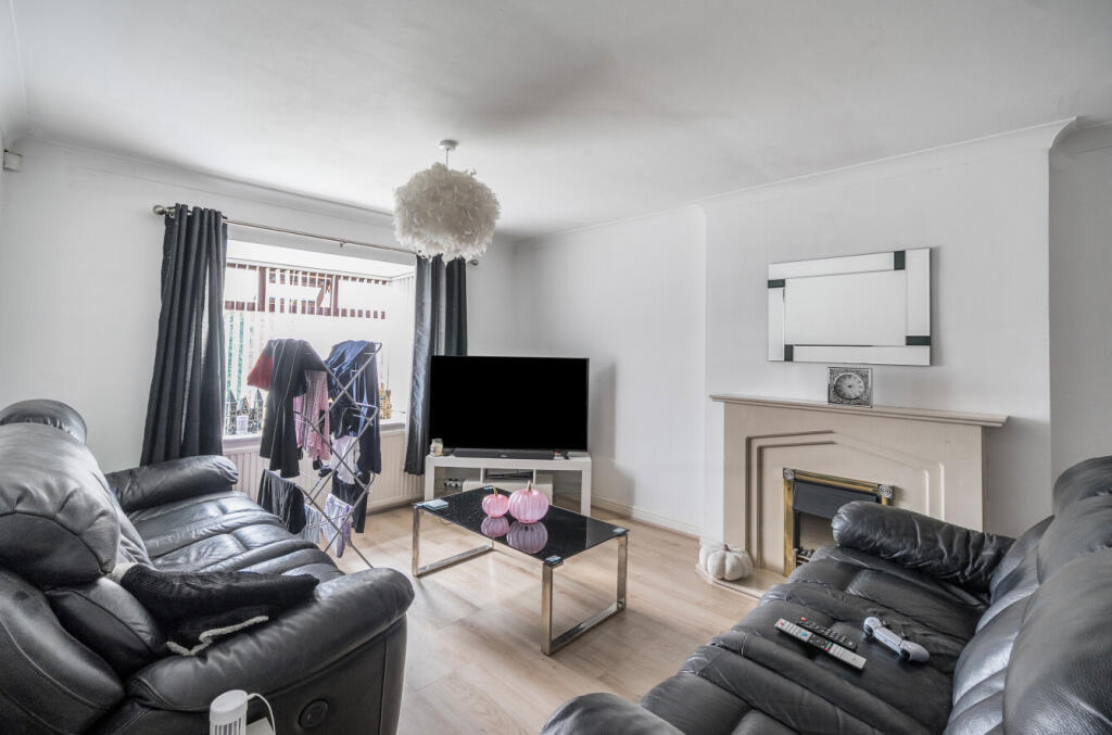 1354966-9-68cd552...