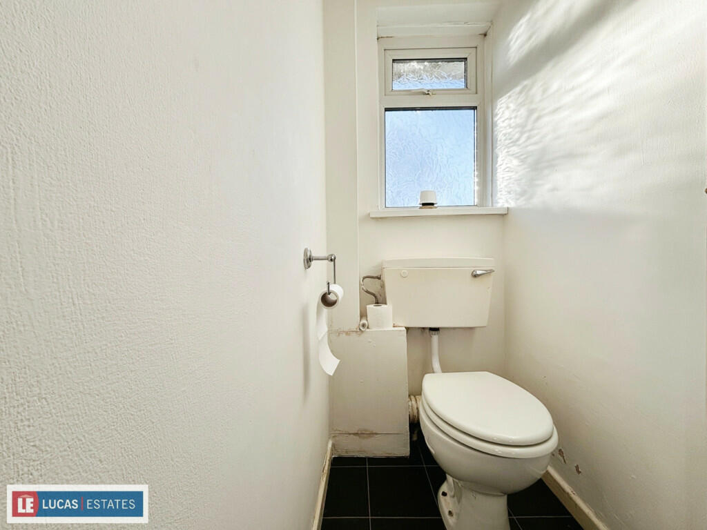 c913742f-image_pi...