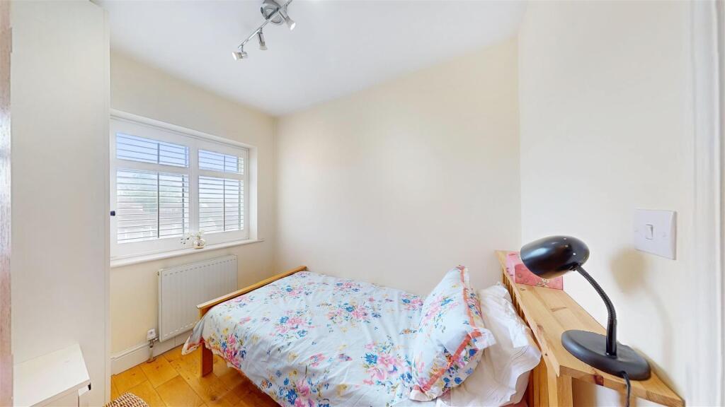 Bedroom.jpg