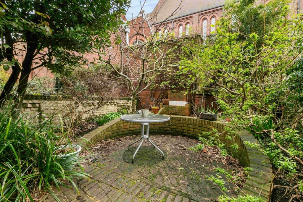 Garden.jpg
